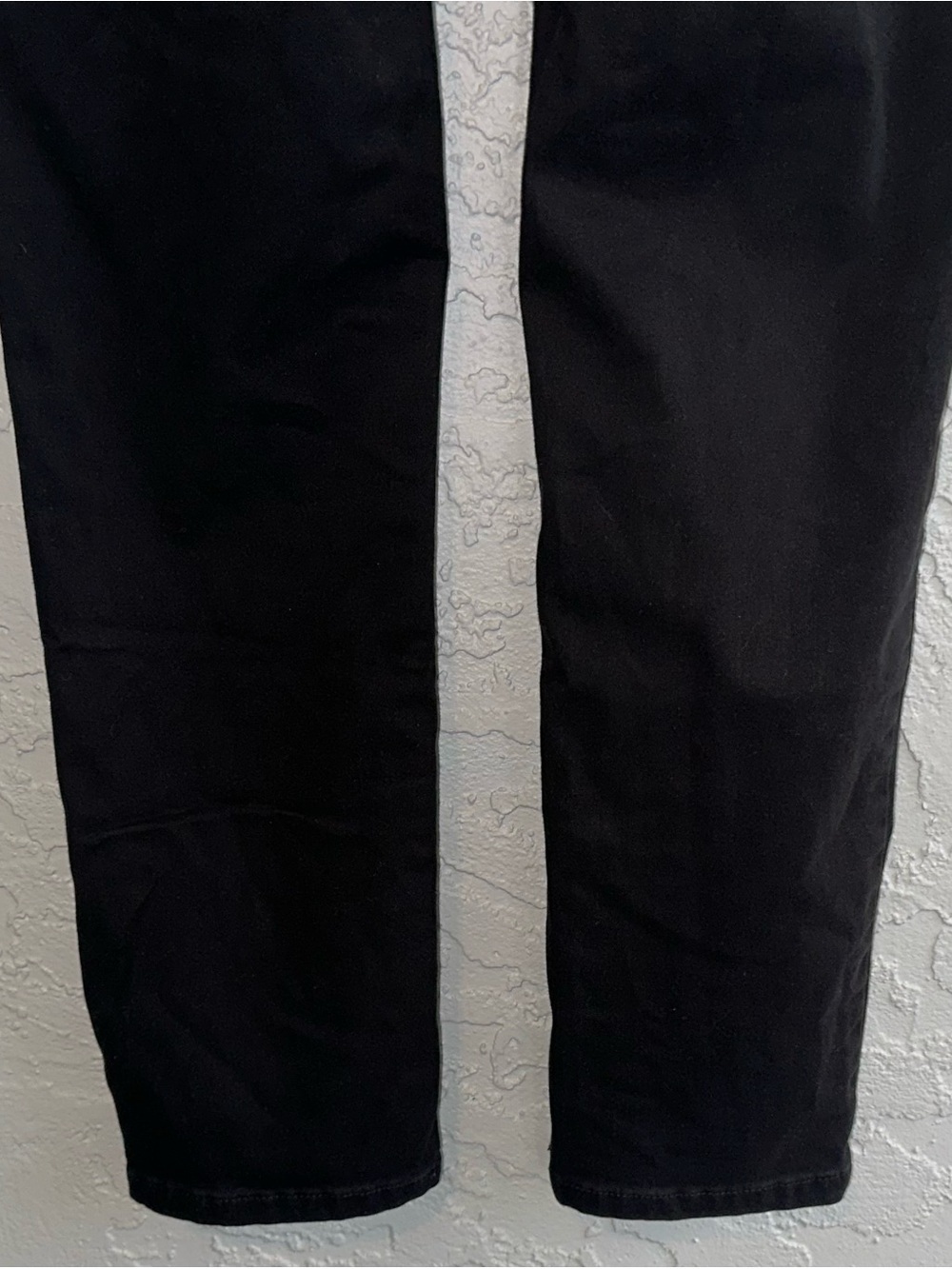American Eagle Classic Black Super Stretch Skinny Pants - Picture 8 of 10